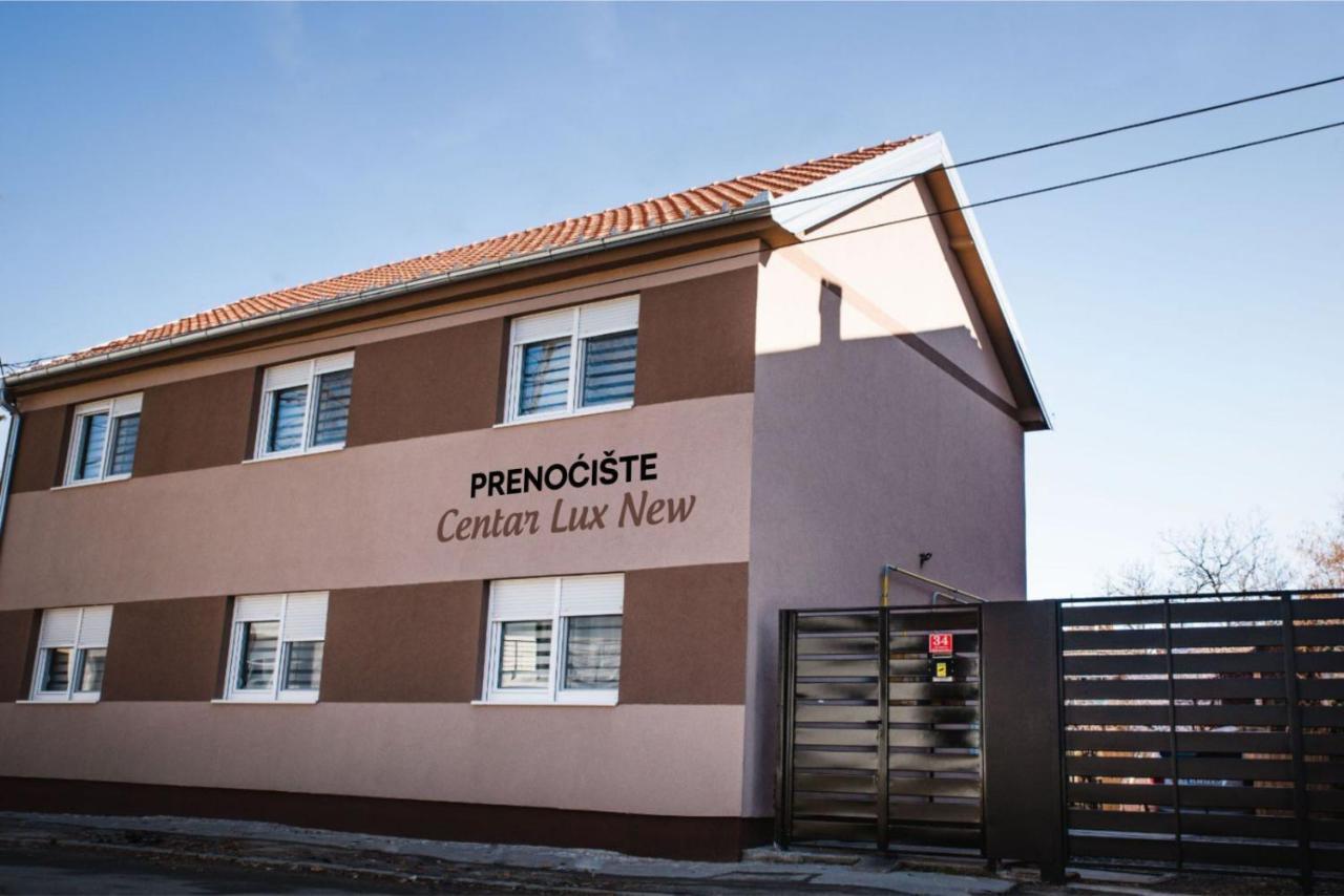 Apartmani Centar Lux New Becicherecul Mare Exterior foto